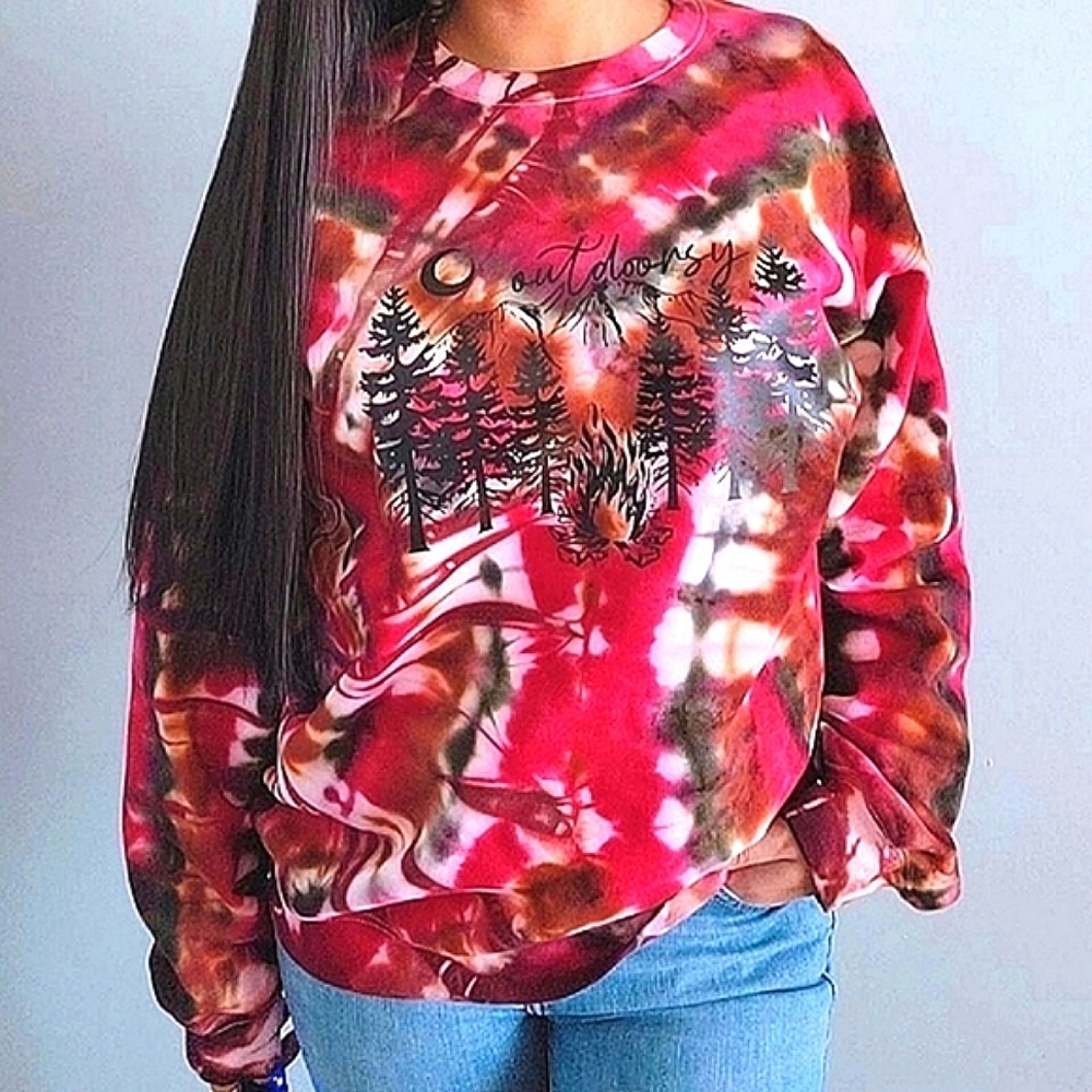 Adult Tie Dye Graphic Sweatshirt